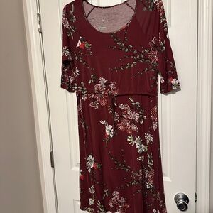 Latched Mama Burgundy Sundress with Scoop Neck and 3/4 Sleeves